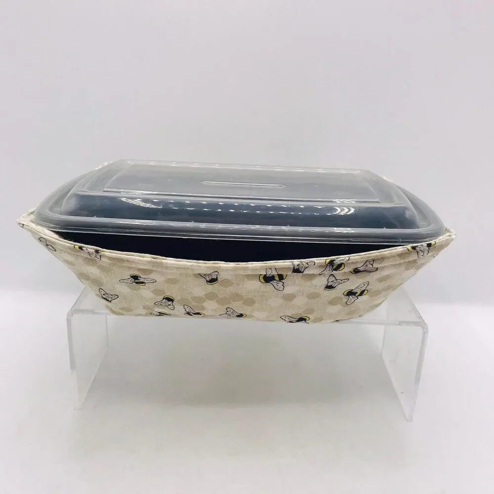 Reversible Microwave Cozie For Takeout Containers Cottage Core Bees on Beige